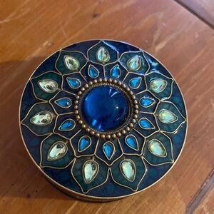 Rhinestone jewelry holder